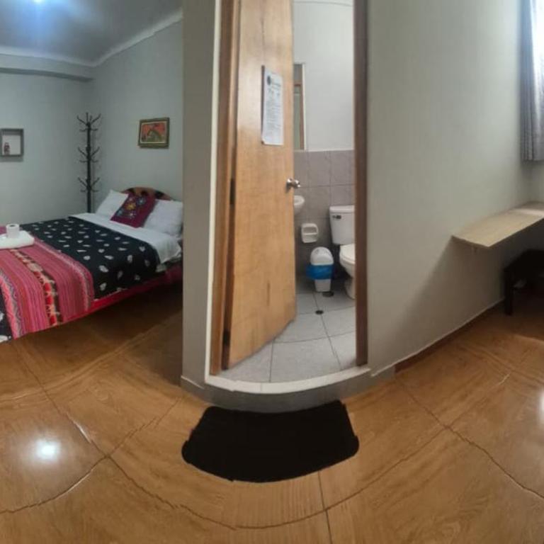 La Casa de Hannah - Double Room with Private Bathroom - 9