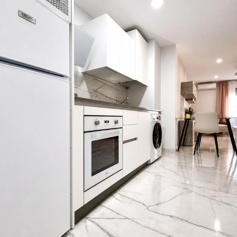 Apartamento Santa Marina con Parking Privado - Centro Histórico Córdoba - One-Bedroom Apartment - 8