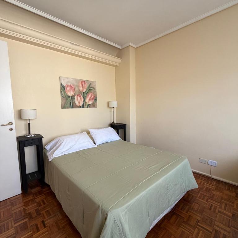 Comodo apartamento en torre de Recoleta - Apartamento de 2 dormitorios - 4