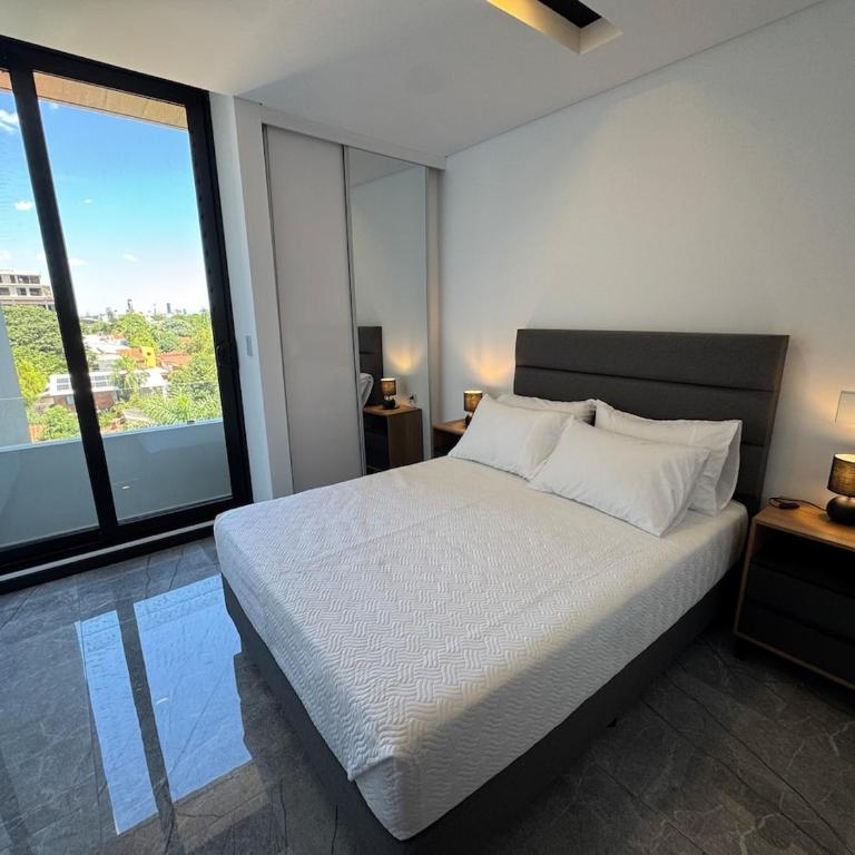 Luxury and Comfort Modern Apartment with Unique Touches - One-Bedroom Apartment - 36