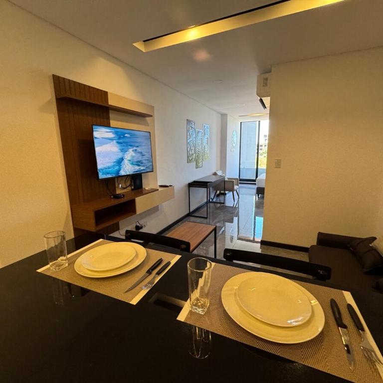 Luxury and Comfort Modern Apartment with Unique Touches - One-Bedroom Apartment - 41