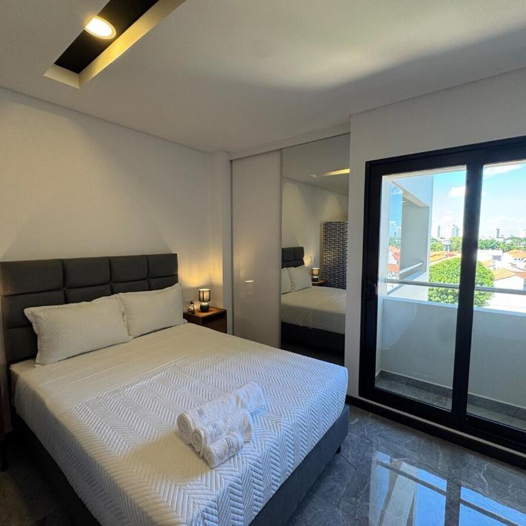 Experience Luxury in the Heart of Santa Cruz - One-Bedroom Apartment - 35