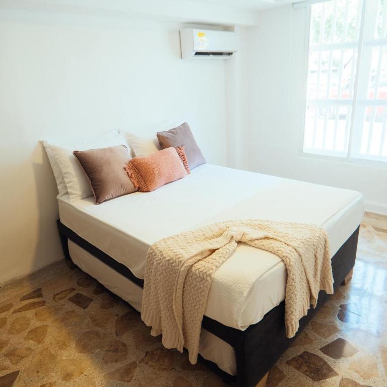 Santo Domingo Grand Stay - Four-Bedroom Deluxe Apartment - 2