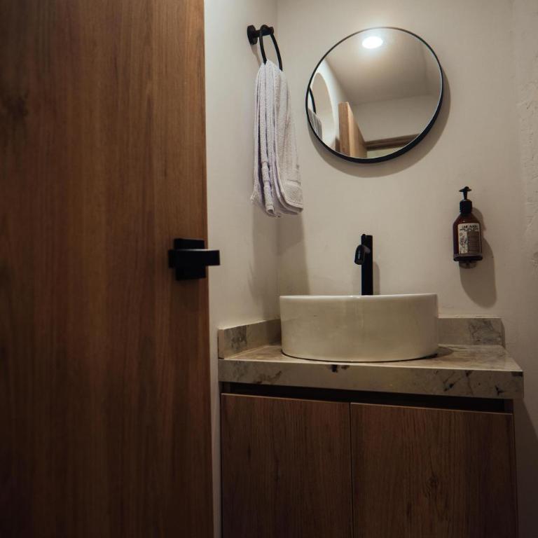 Santo Domingo Grand Stay - Four-Bedroom Deluxe Apartment - 3