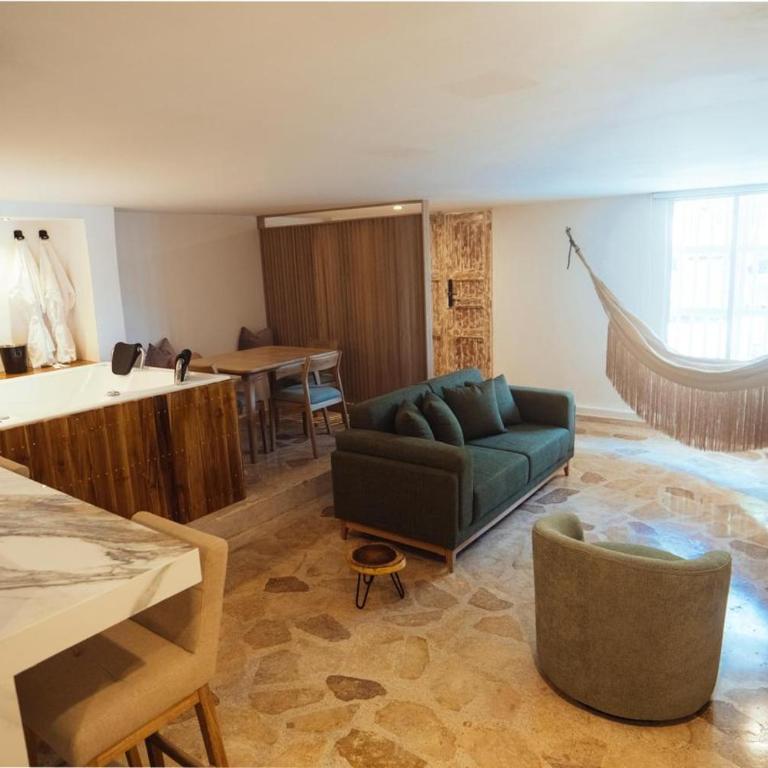 Santo Domingo Grand Stay - Four-Bedroom Deluxe Apartment - 4