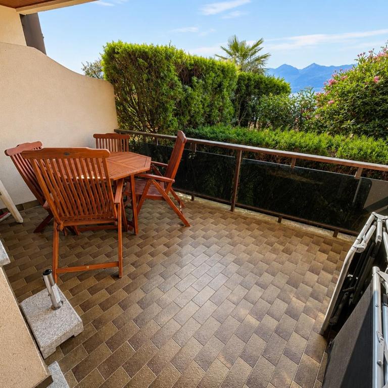 Lake View Apartment in Luino for 4 - Appartamento con 1 Camera da Letto - 5