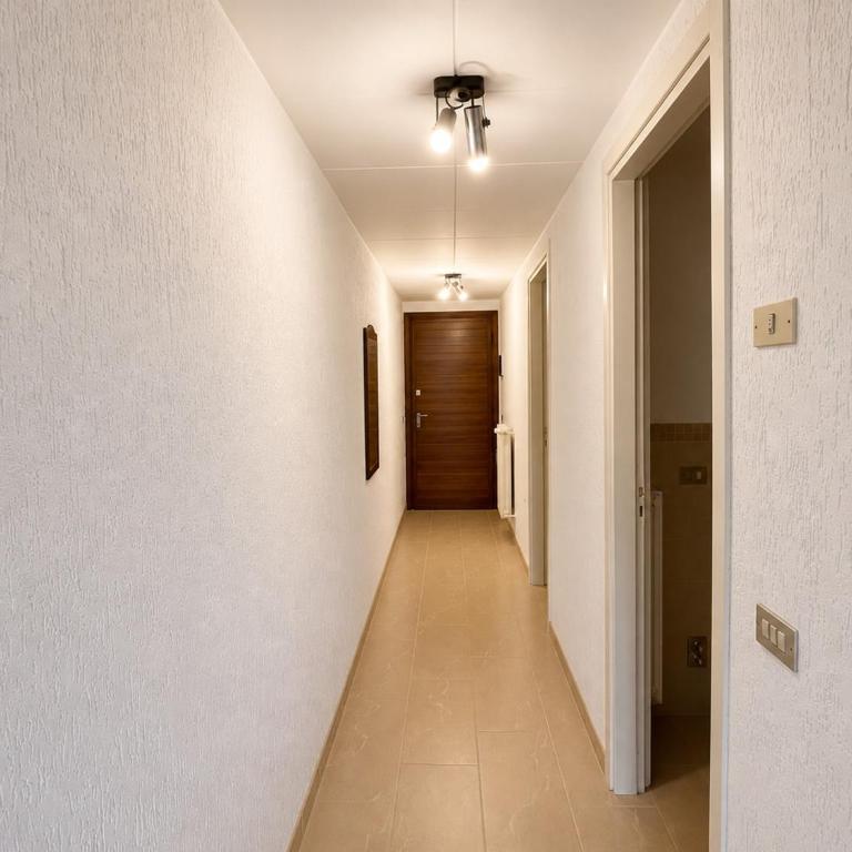 Lake View Apartment in Luino for 4 - Appartamento con 1 Camera da Letto - 6