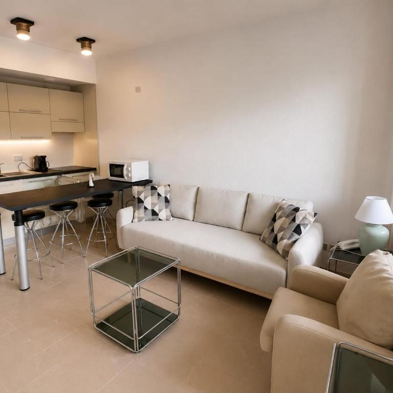 Lake View Apartment in Luino for 4 - Appartamento con 1 Camera da Letto - 11