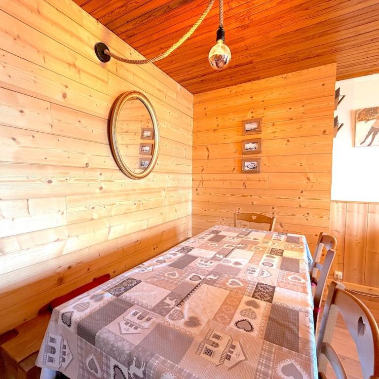T3 spacieux & familial - Pied des pistes - Apartment mit 2 Schlafzimmern und Balkon - 28