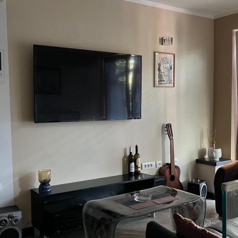 MTV Cribs Cozy Duplex & Free Parking - Apartment mit 2 Schlafzimmern - 6