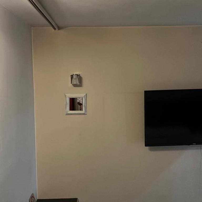 MTV Cribs Cozy Duplex & Free Parking - Apartment mit 2 Schlafzimmern - 17
