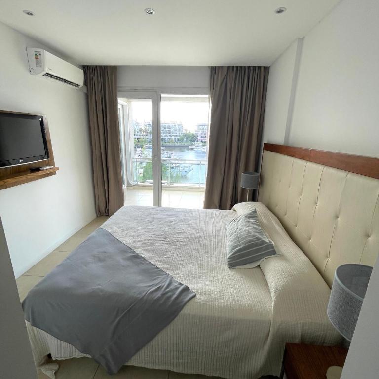 CONDOMINIOS DE BAHIA GRANDE NORDELTA Tigre - Apartamento de 1 dormitorio con vistas al lago - 18
