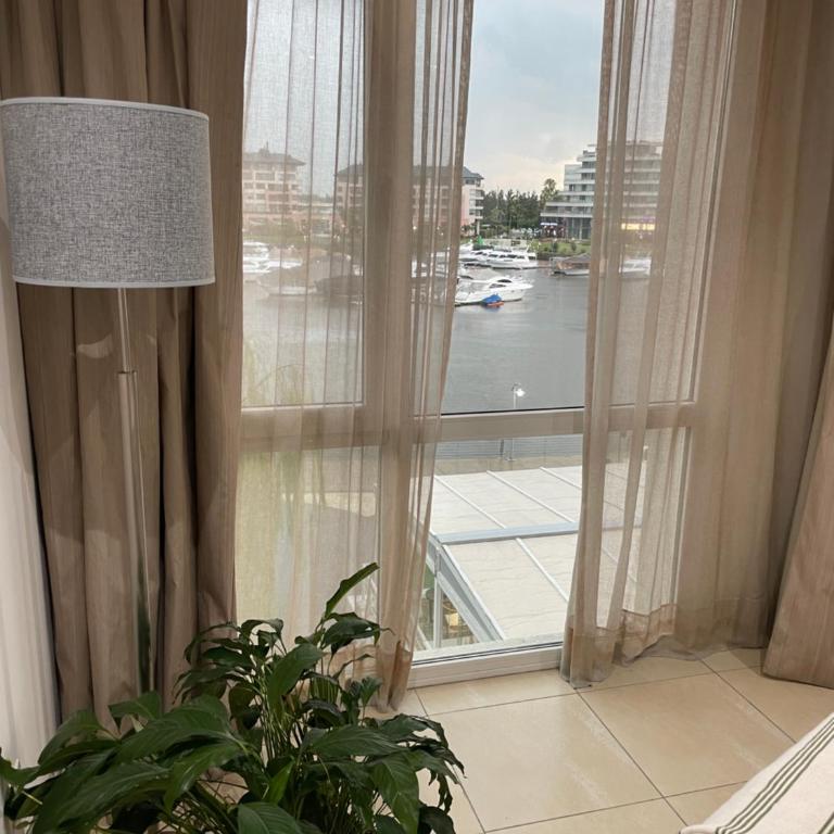 CONDOMINIOS DE BAHIA GRANDE NORDELTA Tigre - Apartamento de 1 dormitorio con vistas al lago - 24