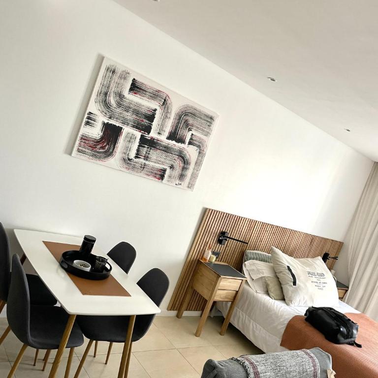CONDOMINIOS DE BAHIA GRANDE NORDELTA Tigre - Estudio Deluxe con cama grande - 15