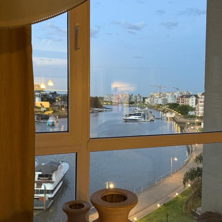 CONDOMINIOS DE BAHIA GRANDE NORDELTA Tigre - Apartamento Superior de 1 dormitorio con balcón - 1