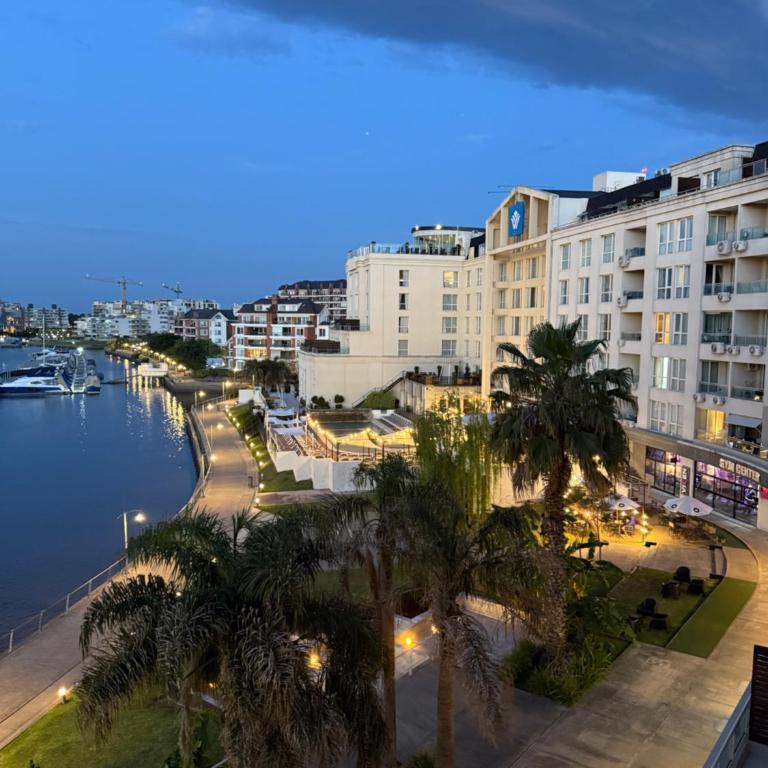 CONDOMINIOS DE BAHIA GRANDE NORDELTA Tigre - Apartamento Superior de 1 dormitorio con balcón - 9