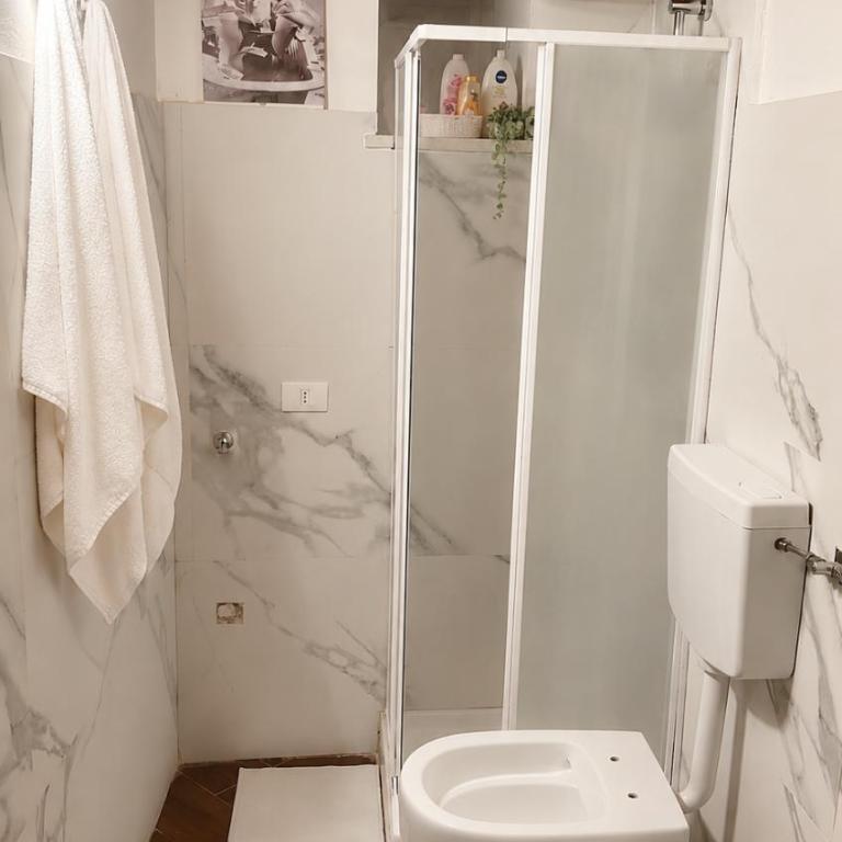 Spazio apartments Duomo - Two-Bedroom Apartment - 20
