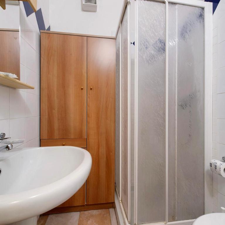 House of the Sun - Appartamento Deluxe con 2 Camere da Letto e Vista Giardino - 14