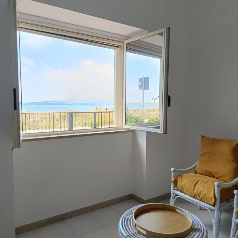 Casina Serafina, vista mare Torre dell'orso - Appartamento con 2 Camere da Letto - 10