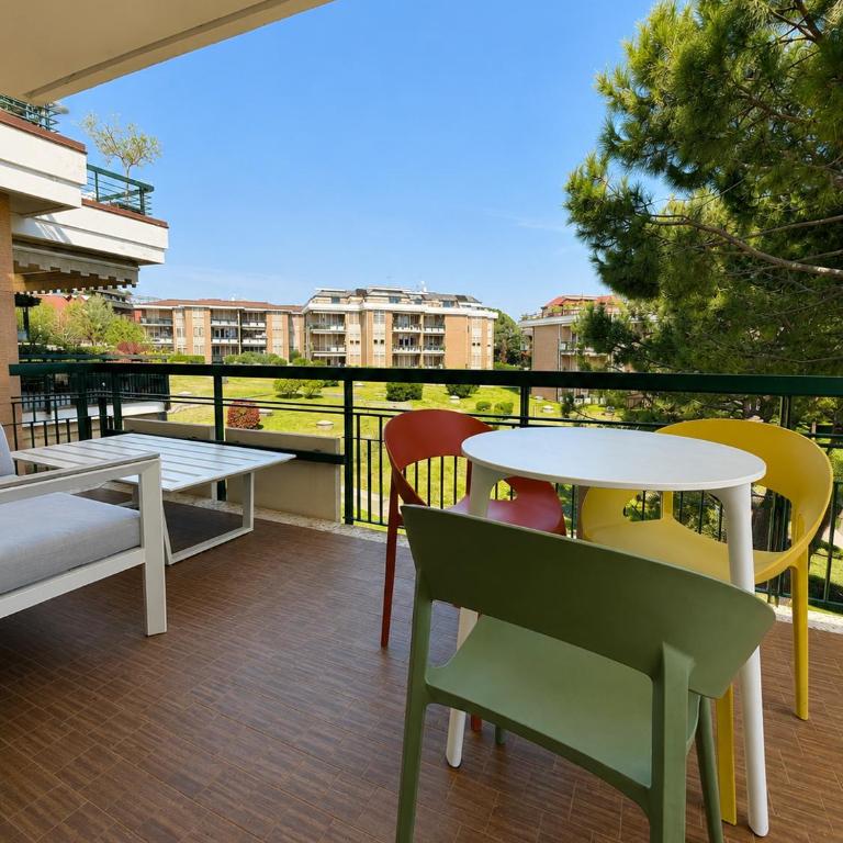 Bilocale Desenzanino con Terrazza Vista Giardino a 1 minuto dalla Spiaggia - Appartamento con 1 Camera da Letto - 9