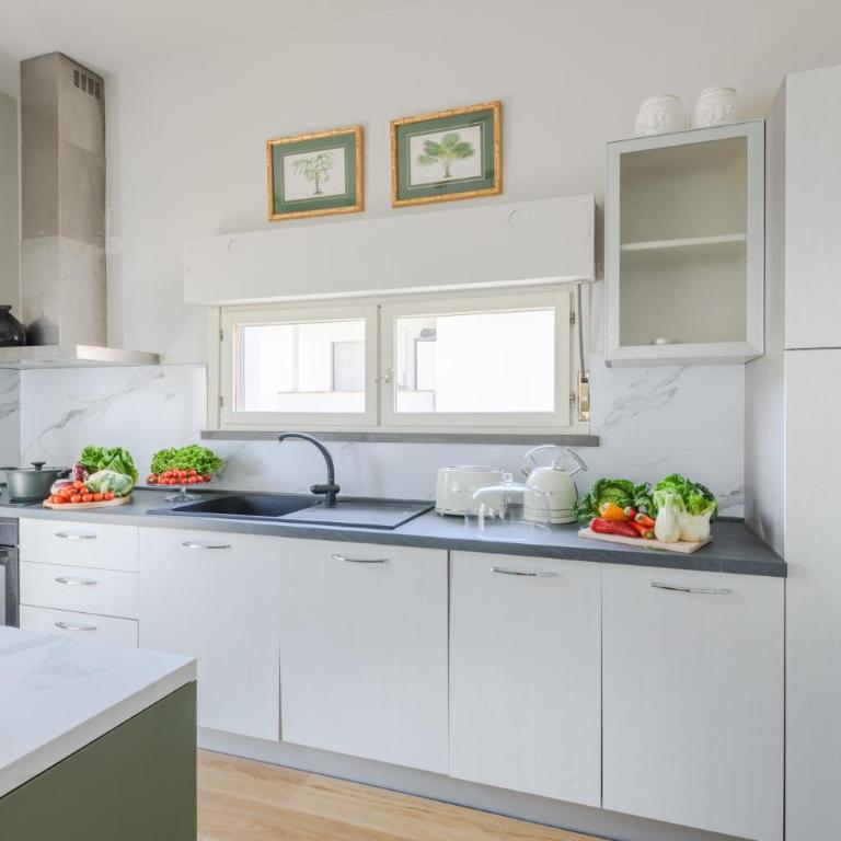 The East Lawn Apartment - Appartamento Premium con 3 Camere da Letto e Balcone - 9