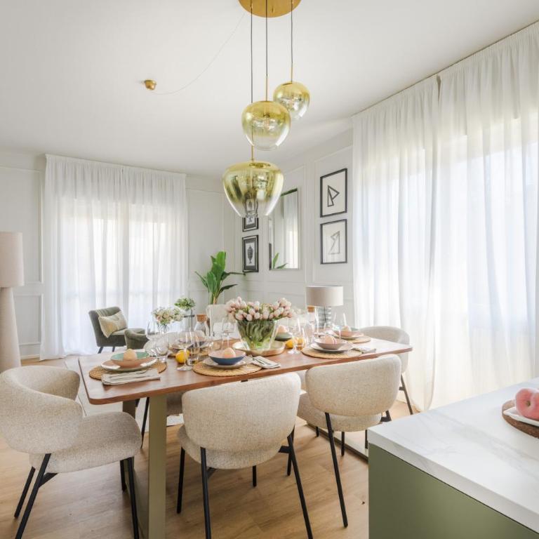 The East Lawn Apartment - Appartamento Premium con 3 Camere da Letto e Balcone - 27