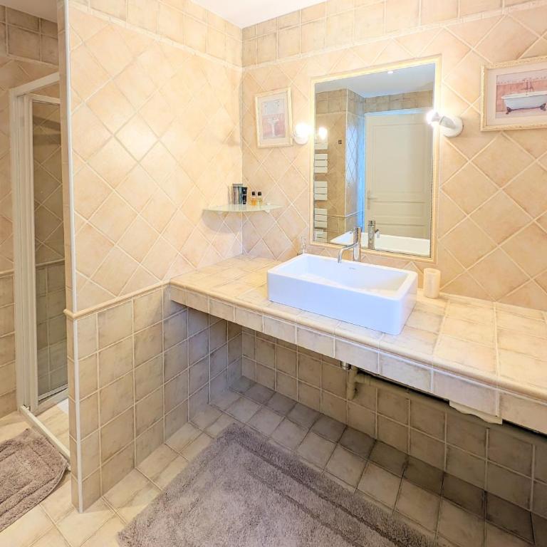 Ref GOLFE Palmes d Or Properties - Appartement - Vue sur Mer - 11