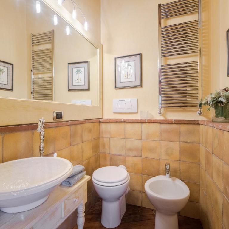 Casa Battisti Lucca - Appartamento Superior con 2 Camere da Letto - 11