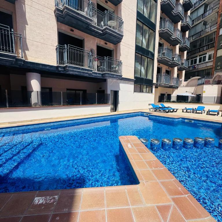 Piso de SIMBA cerca de playa, con piscina y varias terrazas - Appartamento Bilocale - 2