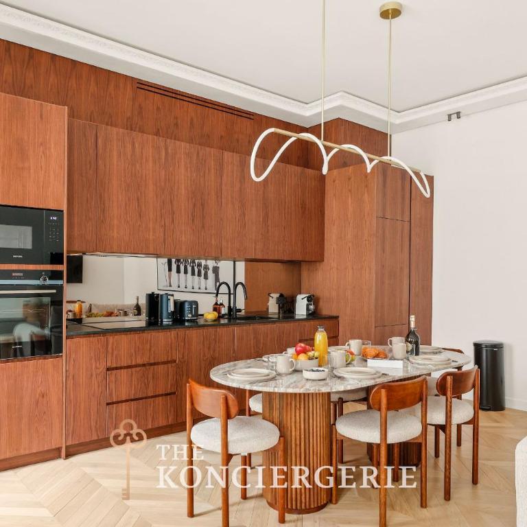 LE BEAU CHAMPS-ELYSEES - Luxury Apartment, AIR COND, LIFT - Appartement - 4