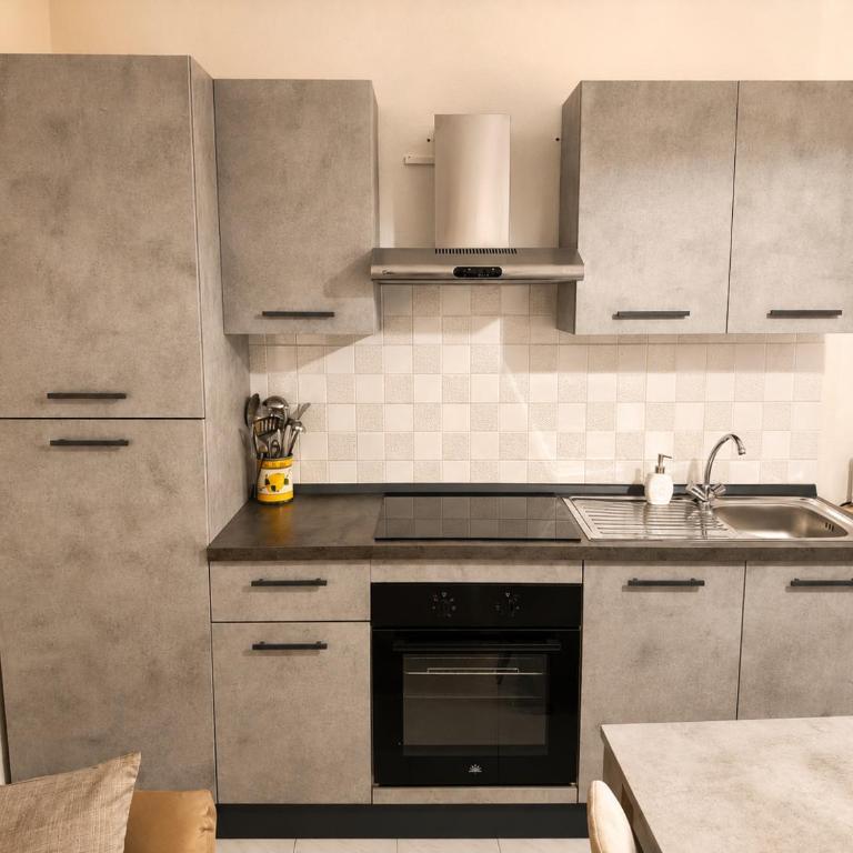 Gio & Pietrina Apartment Olbia - Appartamento con 1 Camera da Letto - 2