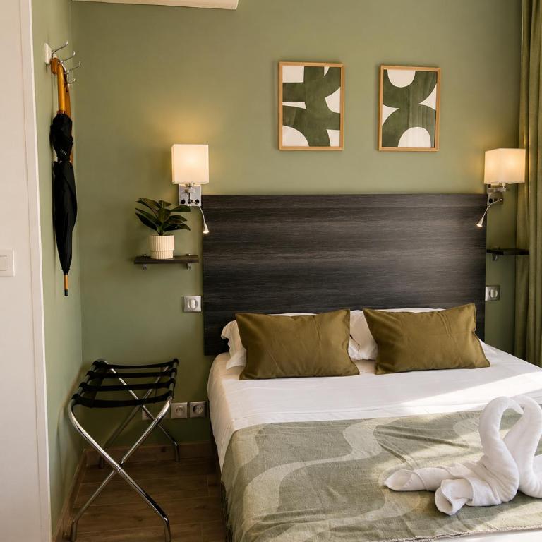 Hotel Cayrons Vence & St Paul de Vence - Petite Chambre Familiale avec Climatisation - 2