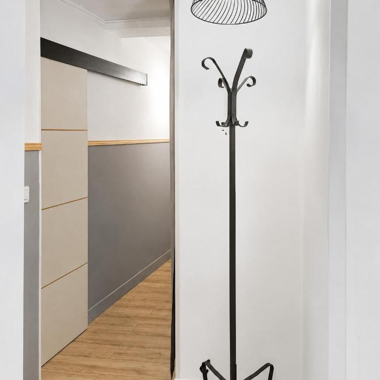Plage à 100 m, tout à pied, linge et ménage inclus - Three-Bedroom Apartment - 23