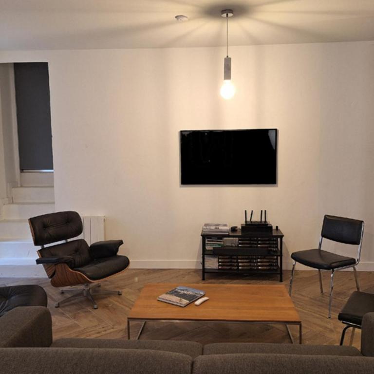 Appartement rue piétonne de Bourg-Saint-Maurice - Appartement - 5