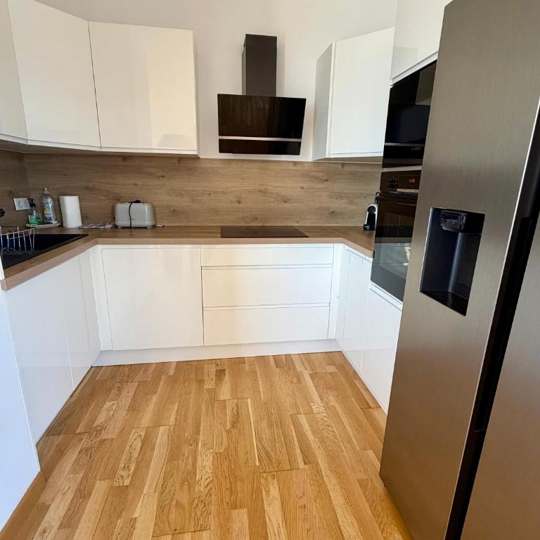 Superbe T3 avec rooftop Vue mer et montagne Ajaccio - Two-Bedroom Apartment - 14