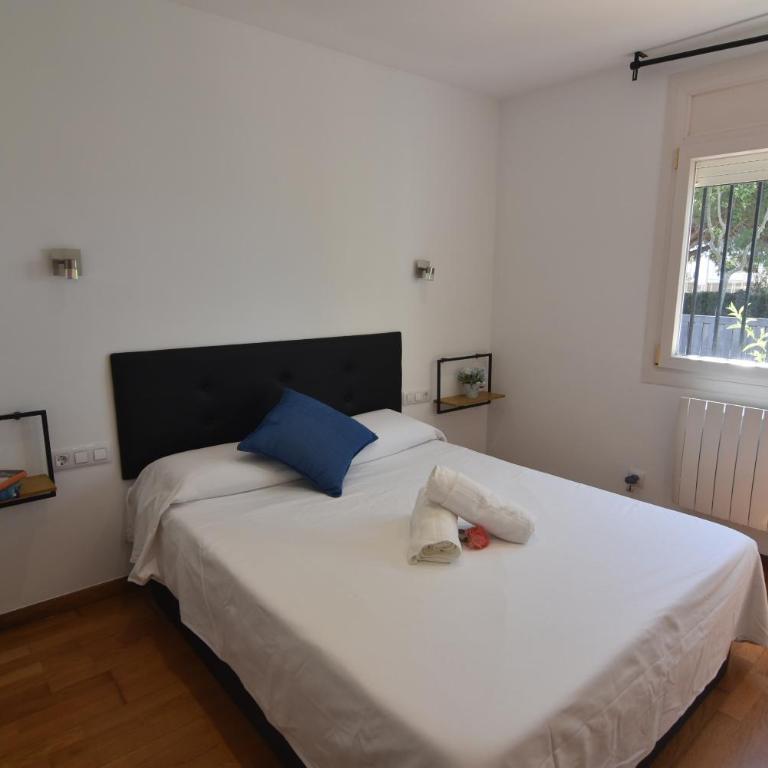 Empuriabrava Byblos Acogedora casa con jardín privado y piscina comunitaria en Empuriabrava Costa Brava - Casa de 2 dormitorios - 6
