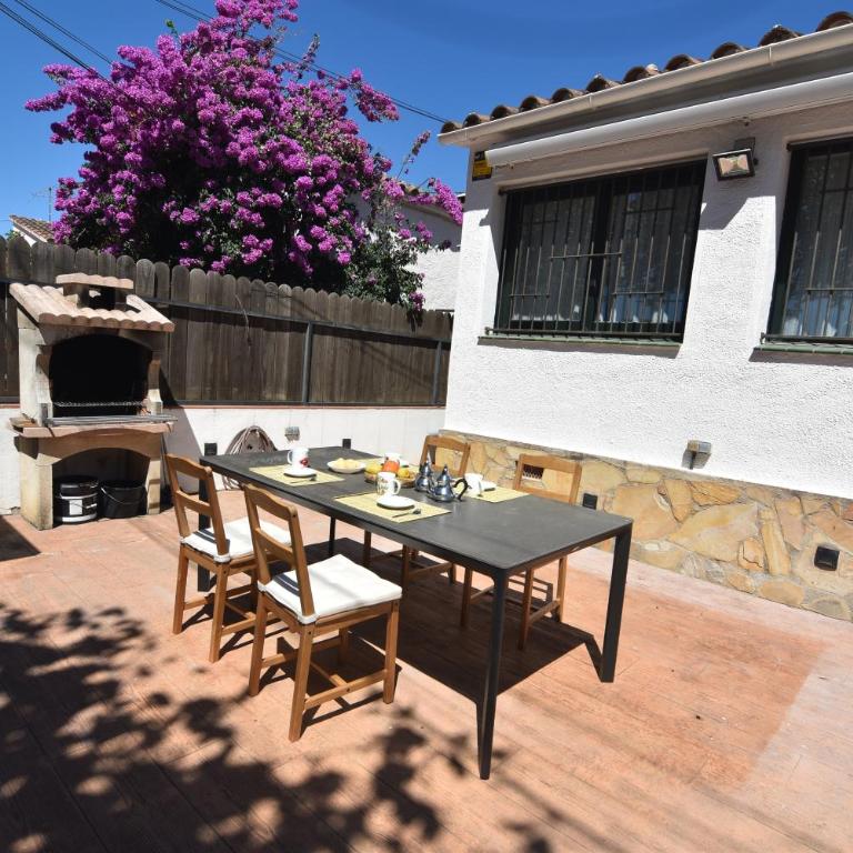 Empuriabrava Byblos Acogedora casa con jardín privado y piscina comunitaria en Empuriabrava Costa Brava - Casa de 2 dormitorios - 36