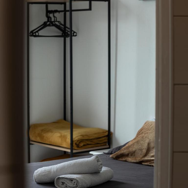 Rooftop privé - Clim - Place Carnot - Wifi - Appartement 2 Chambres - 8