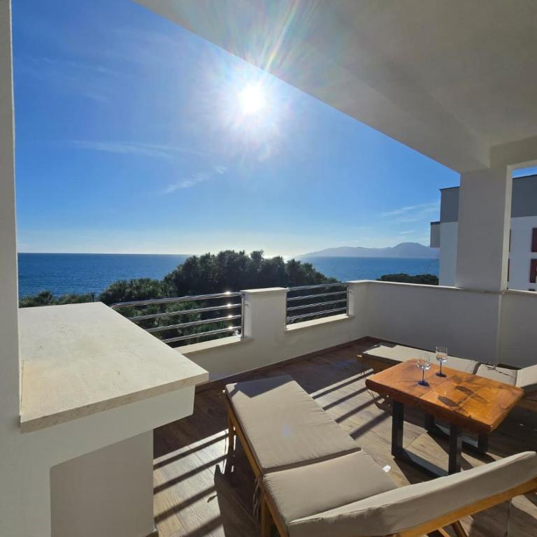 Blue Bay rooms - Camera Matrimoniale Deluxe con Balcone e Vista Mare - 8