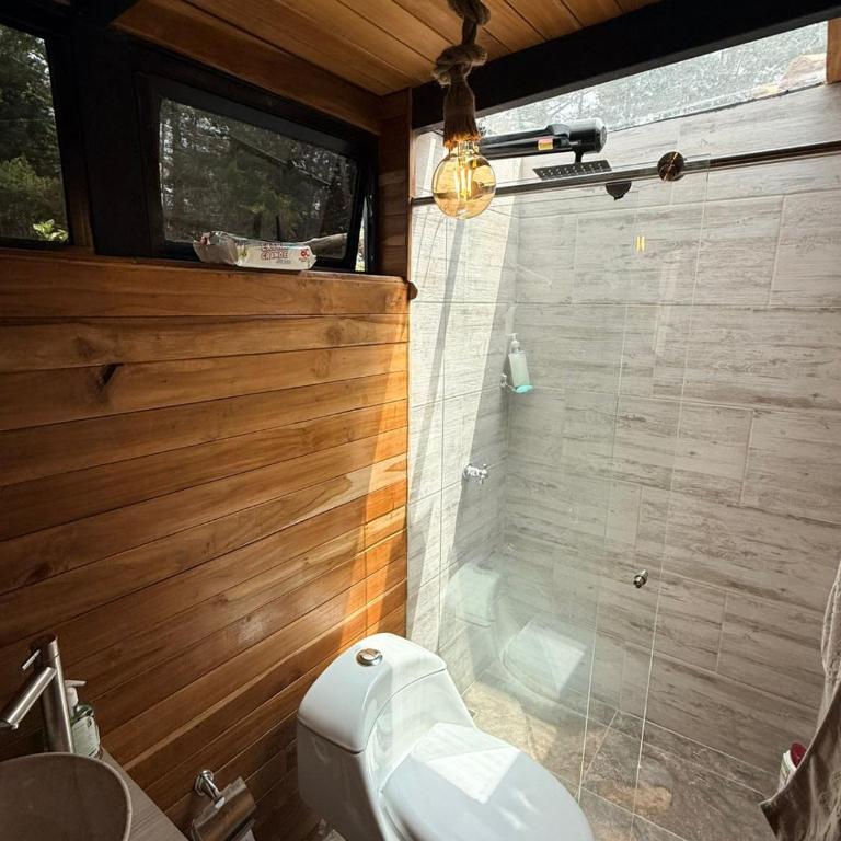 Cabaña Con Jacuzzi Privado y Vista a La Montaña - Chalet de 1 dormitorio - 16