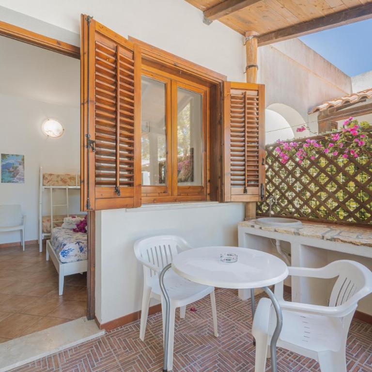 Camping Villaggio Egad - Quadruple Room - 7