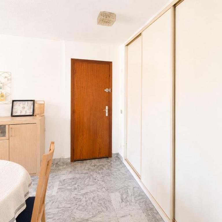 Central and 2 steps from Golfe-Juan beach - Apartment mit 2 Schlafzimmern - 14