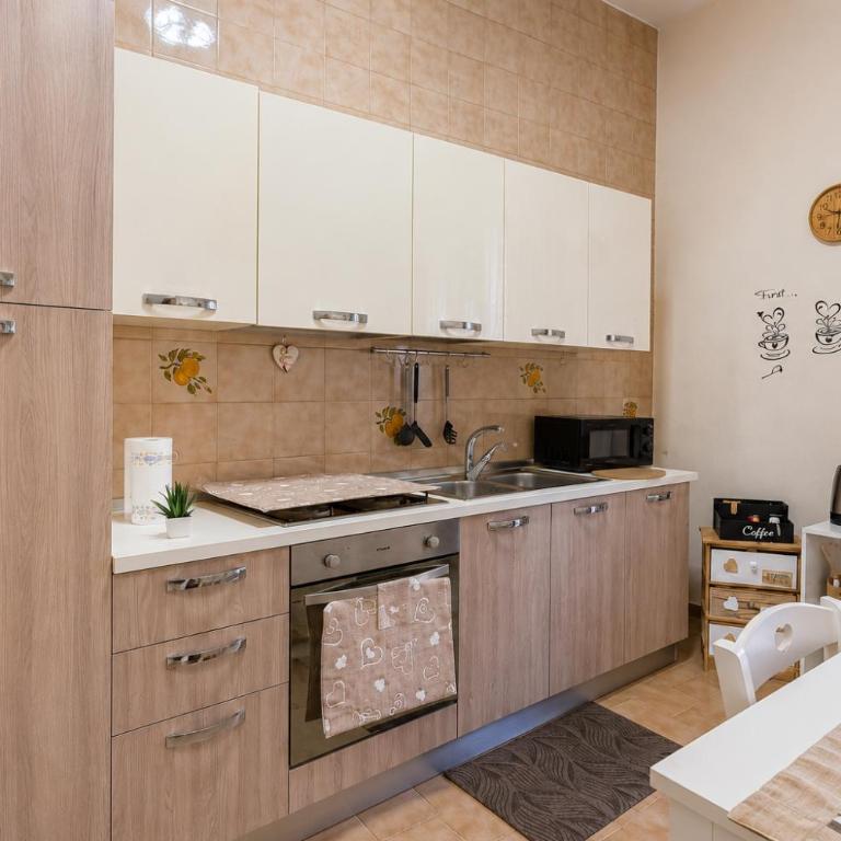 La Casa di Carlotta - Two-Bedroom Apartment - 24