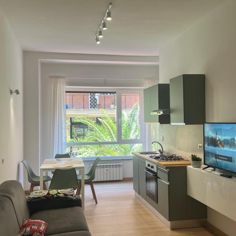 Tiburtina - Appartamento con 2 Camere da Letto - 8