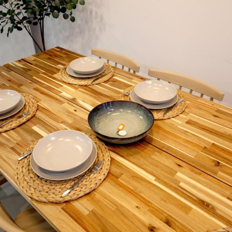 Modern apartment with patio and two bathrooms - Ferienhaus - 26
