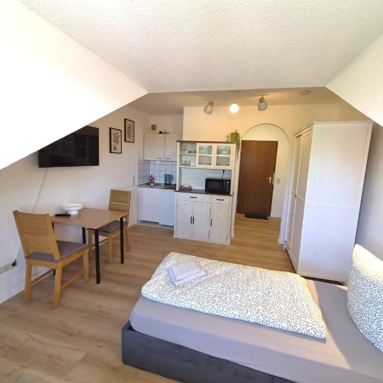 Studio Apartment Würzburg, kostenloser Stellplatz - Apartment mit 1 Schlafzimmer - 5