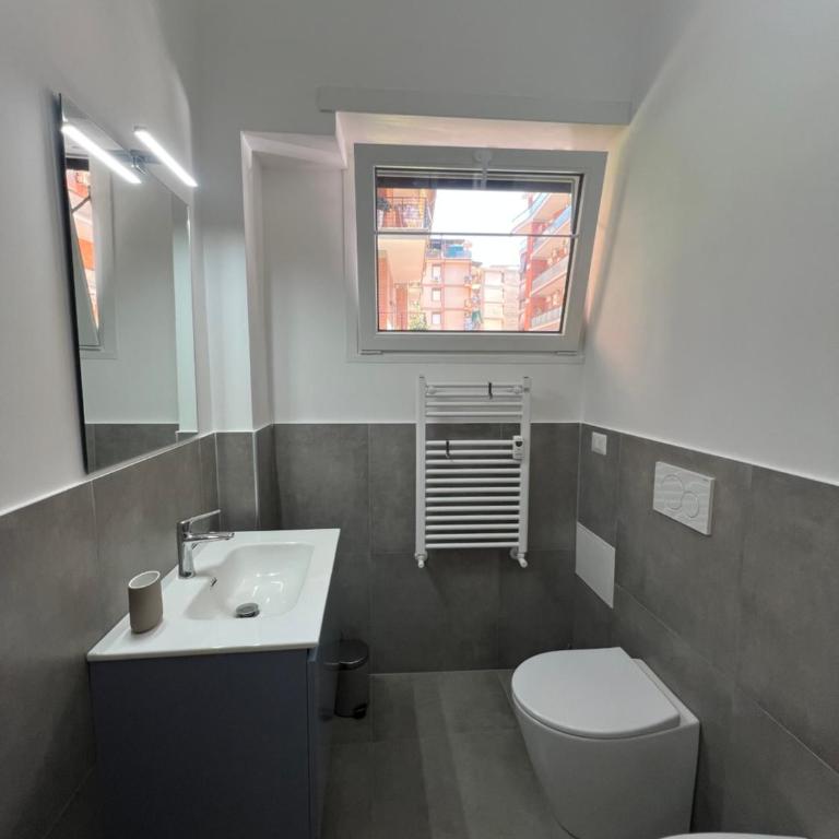Tiburtina - Appartamento con 2 Camere da Letto - 26