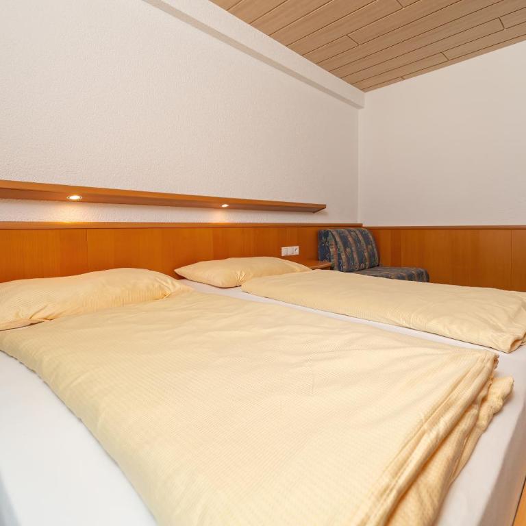 Haus Muntschnei - Apartment mit 2 Schlafzimmern - 16