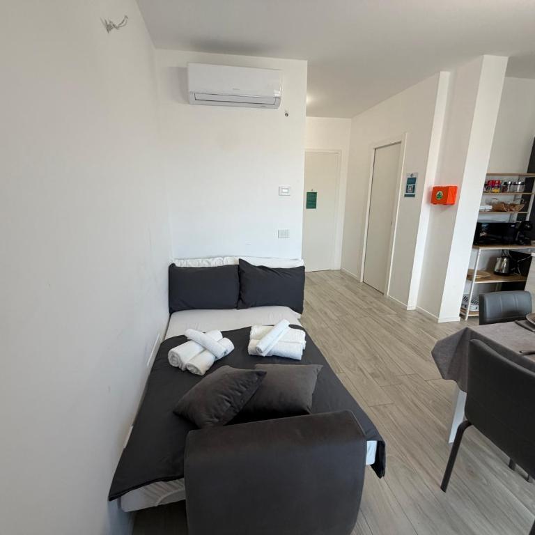 Marisabella Suite 6 - 8 - 12 - Appartamento con 1 Camera da Letto, Vista Mare e Terrazza - 21