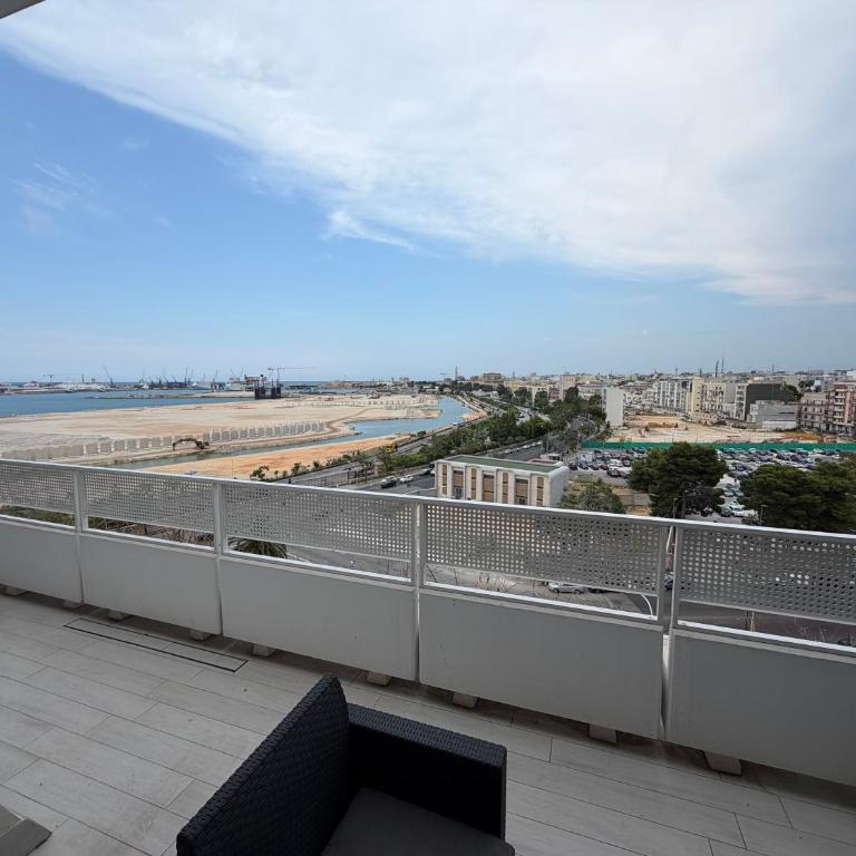 Marisabella Suite 6 - 8 - 12 - Appartamento con 1 Camera da Letto, Vista Mare e Terrazza - 25